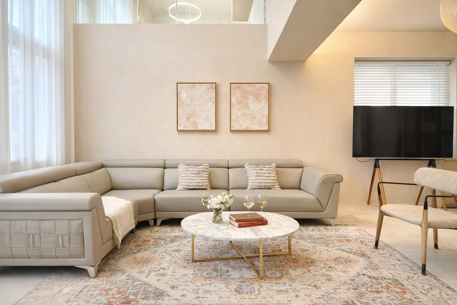 HausMia 1 living room