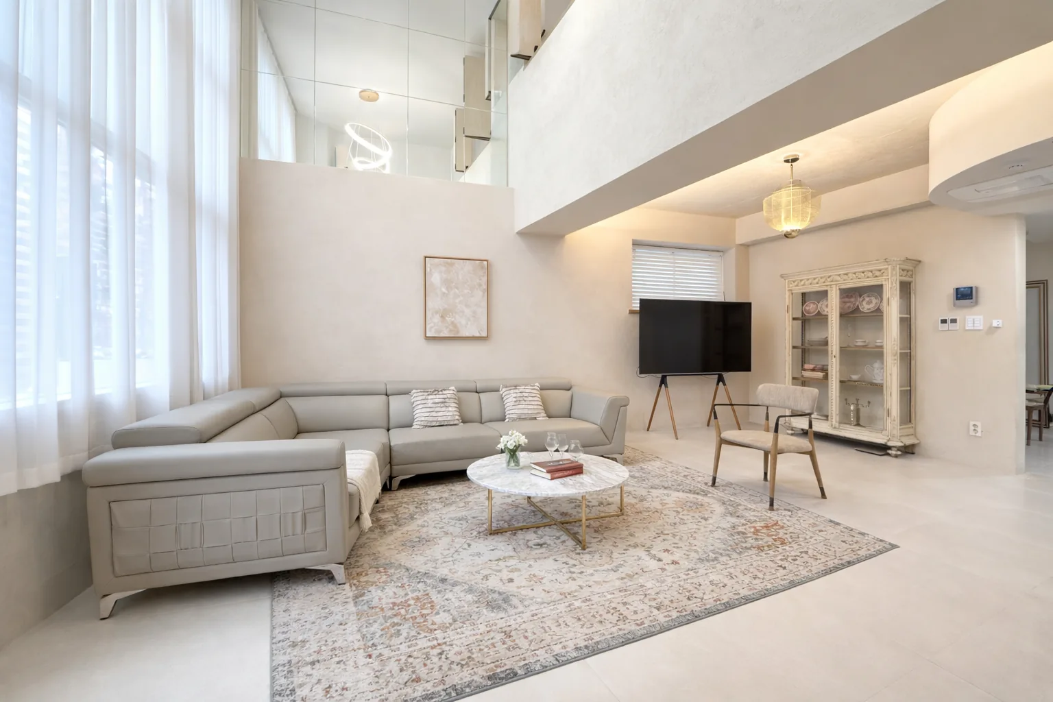HausMia Seoul living room with high ceiling